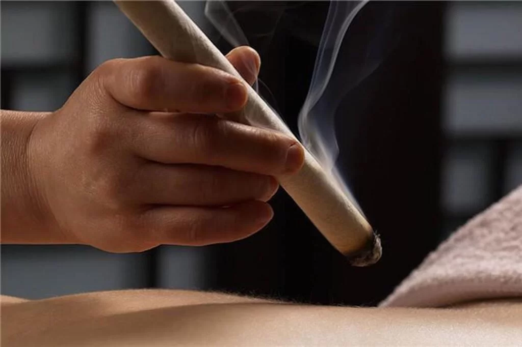 Treatments-Moxibustion-Therapy-1024x682.jpg